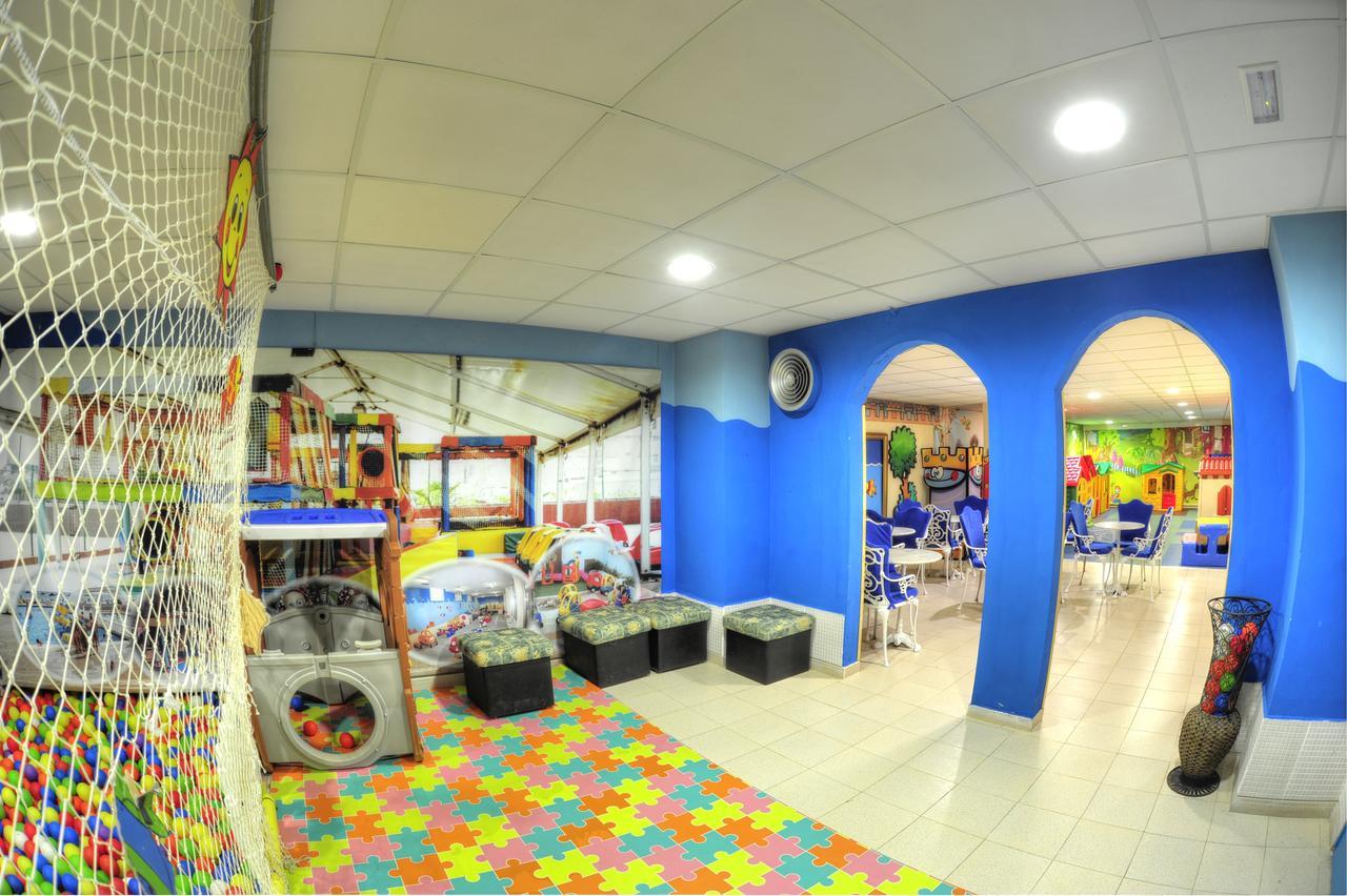 Apartamentos La Mirage Ла Манга Дел Мар Менор Екстериор снимка