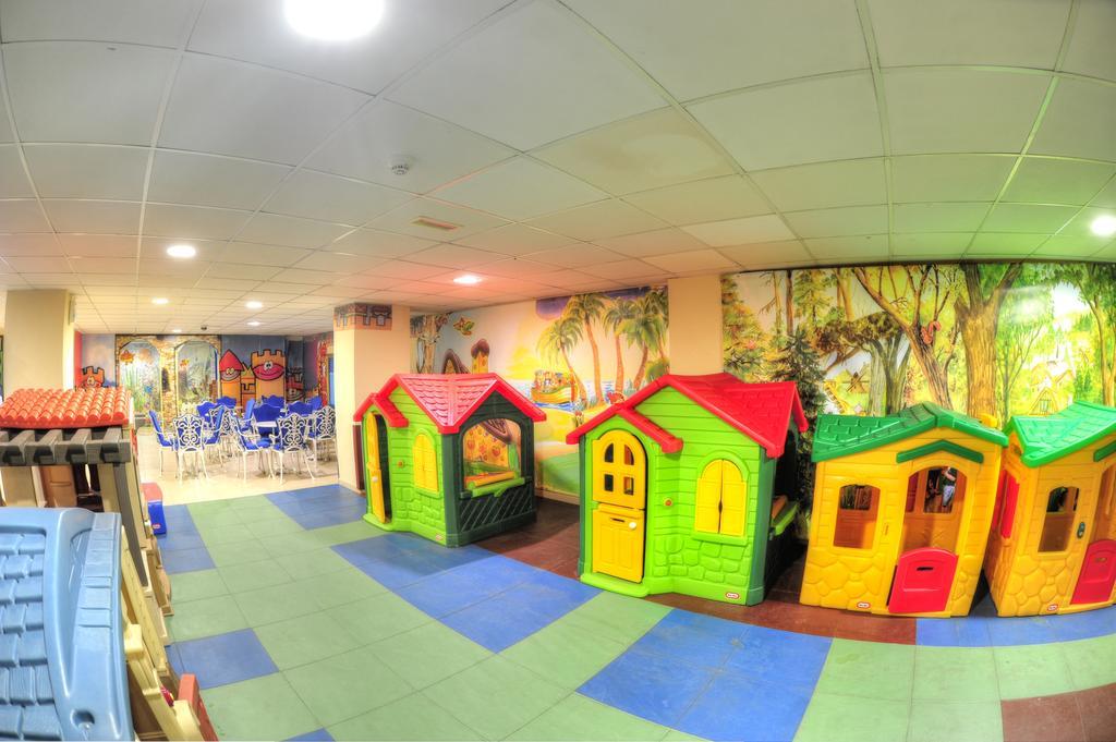 Apartamentos La Mirage Ла Манга Дел Мар Менор Екстериор снимка