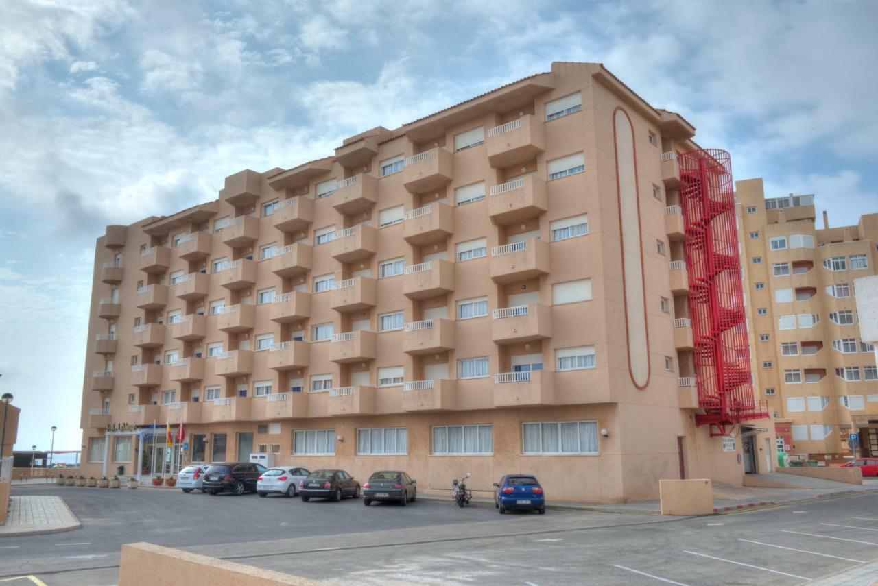 Apartamentos La Mirage Ла Манга Дел Мар Менор Екстериор снимка